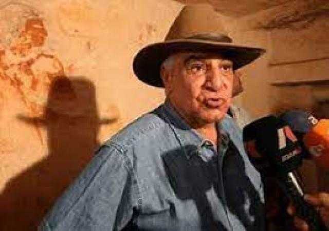 حواس لـ«السيسي» : بكرا العالم هيضربلك تعظيم سلام يا ريس