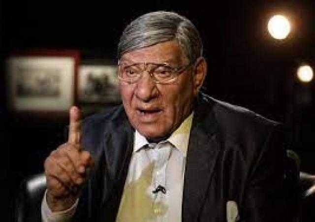 مفيد فوزي منفعلًا باستديو النهار: « أنا مش هسمع كلام هلس»