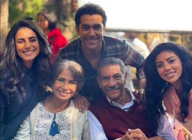 سوسن بدر لجمهورها: مين متحمس لـ «أبو العروسة ٣»