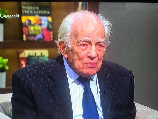 بالفيديو.. ابنة رشوان توفيق: ما زال يحب «آية» ويدعو لها