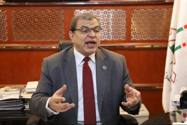 وزير القوى العاملة