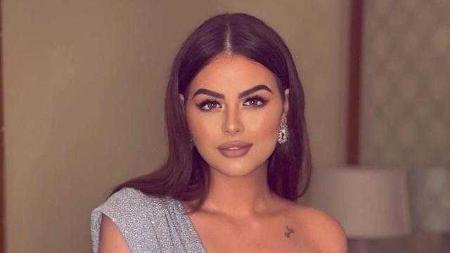 بالفيديو.. أحمد جمال وهنادي مهنا يقدمان أغنية «أرض السلام» أمام الرئيس