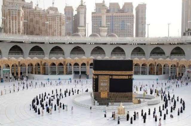 أداء العمرة