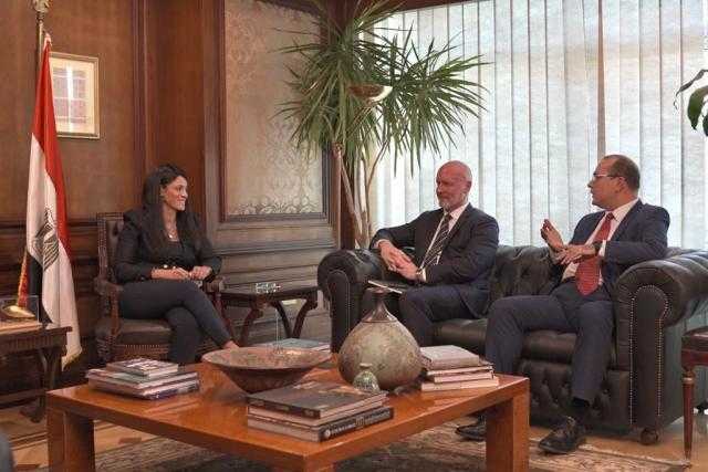 مع بنك «HSBC».. وزيرة التعاون الدولي تبحث الدفع بآليات التمويل المختلط