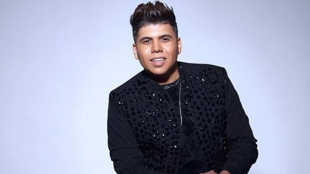عمر كمال 