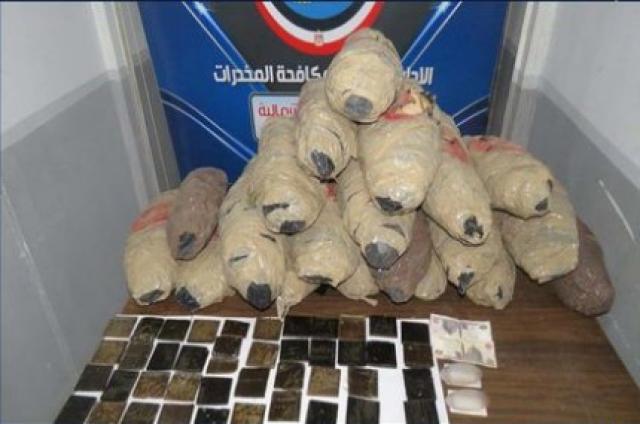 «بانجو وحشيش وهيروين».. سقوط «تجار الكيف» في الإسماعيلية