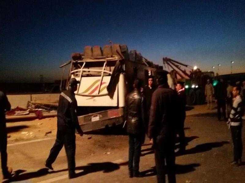 مصرع وإصابة 16 شخصًا في حادث انقلاب أتوبيس بالإسكندرية