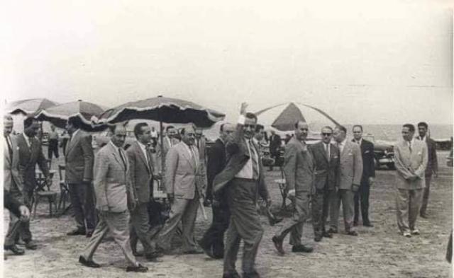 الرئيس الراحل جمال عبد الناصر في رأس البر