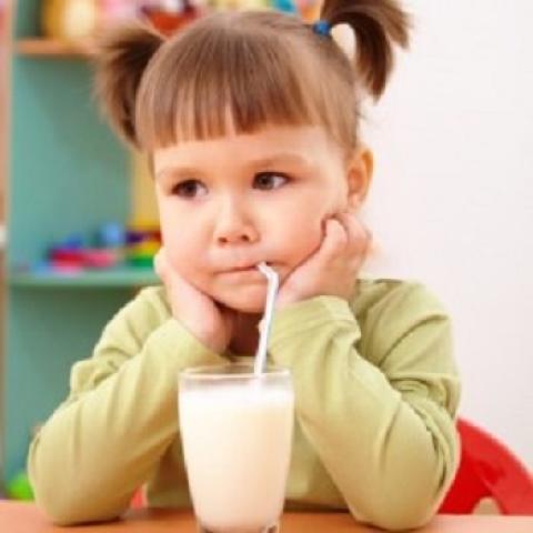 طفلة