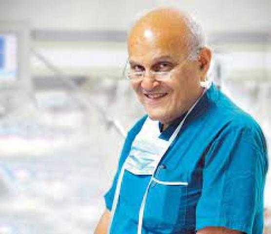 مستشهدًا بمدينة زويل.. مجدي يعقوب يوضح دور البحث العلمي في النهوض بمستقبل مصر