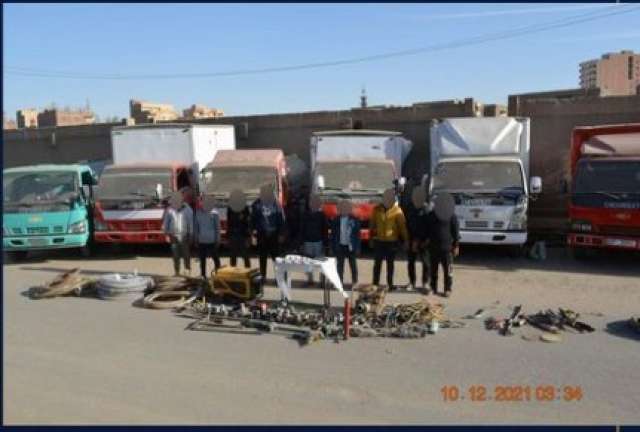 المتهمين والمضبوطات