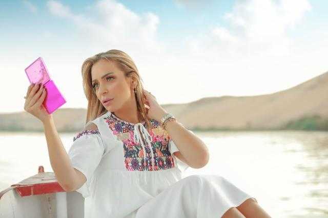 ريم البارودي تتعاقد على بطولة  «بنات السباعي»