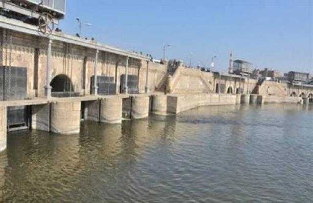 الري: تنفيذ قناطر ديروط يناير المقبل وتخدم 5 محافظات