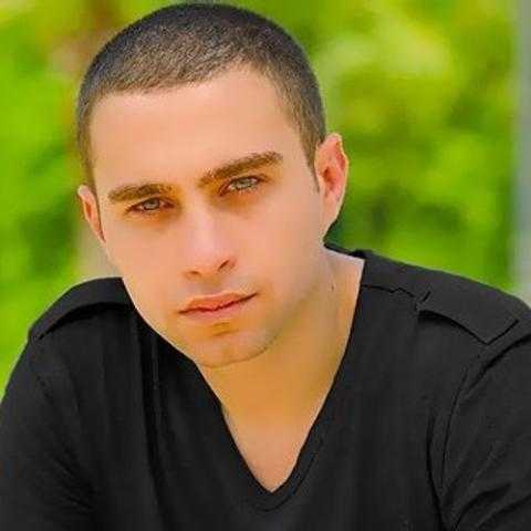 سبب غير متوقع يُلزم حسام حبيب الصمت أمام تصريحات شيرين.. فيديو