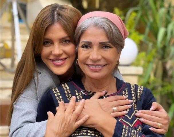 أماني كمال لجمهورها: انتظروا عرض «أبو العروسة» قريبًا