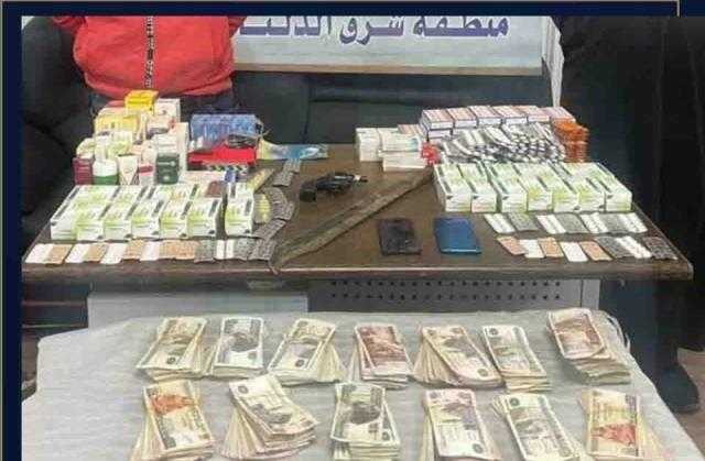 ضبط تشكيل عصابي يتخذ صيدلية وكرا لتوزيع العقاقير المخدرة