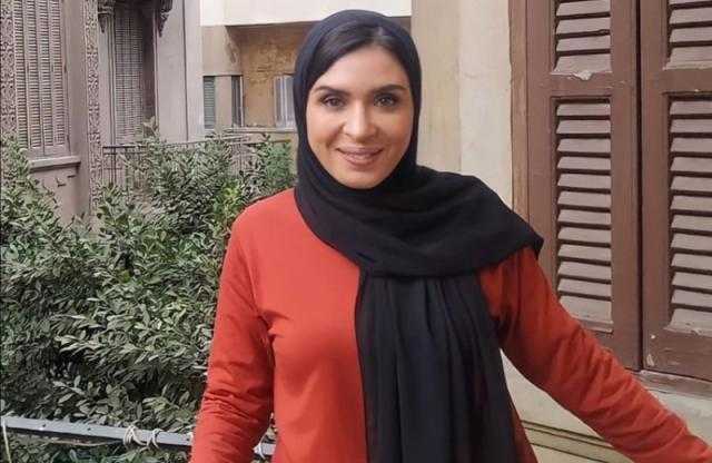 بالصورة.. دينا تفاجئ جمهورها بعد ظهورها بالحجاب
