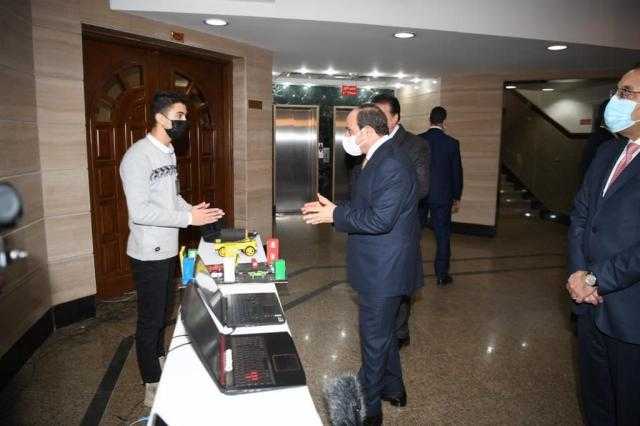 صور.. الرئيس يتفقد كلية الذكاء الاصطناعي بجامعة كفر الشيخ