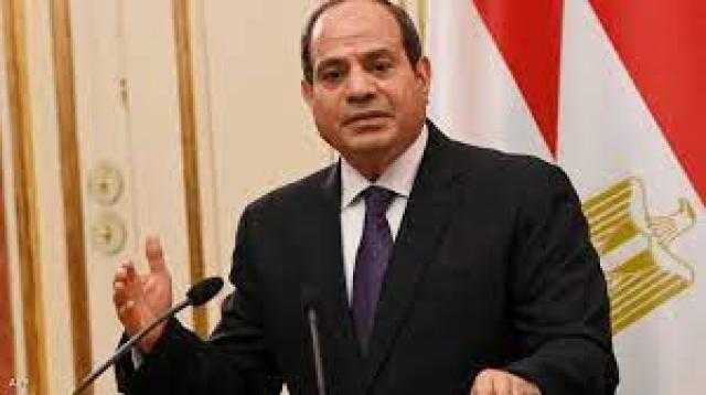 من داخل جامعة كفر الشيخ.. السيسي: «الناس لازم تشوف اللي بنعمله هنا »