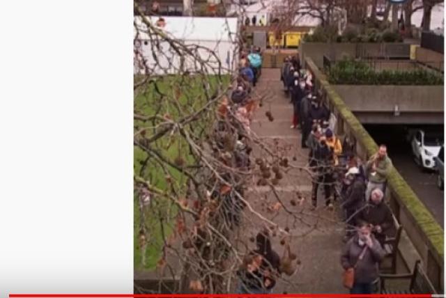 مشاهد مُرعبة.. ارتفاع أعداد الإصابات بأوميكرون ببريطانيا