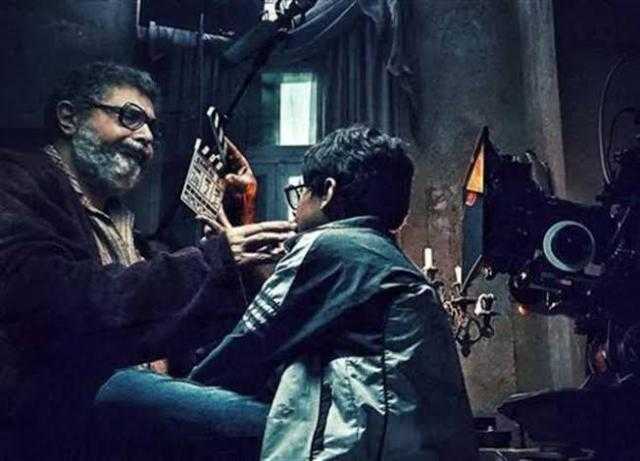 فريق عمل «برة المنهج» يحتفل بالعرض الخاص.. اليوم