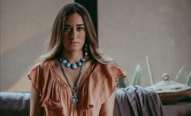 أمينة خليل 