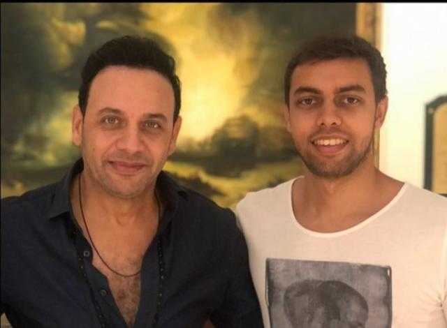 «سندي في الدنيا».. رسالة مصطفى قمر لنجله في عيد ميلاده