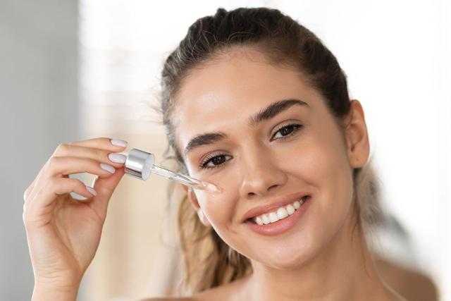 4 أمور يجب عدم إهمالهم للحفاظ على البشرة في فصل الشتاء