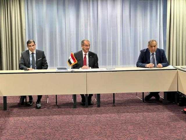 وزير الاتصالات يلتقي مع شركات المؤسسة الإستونية لبحث التعاون المشترك