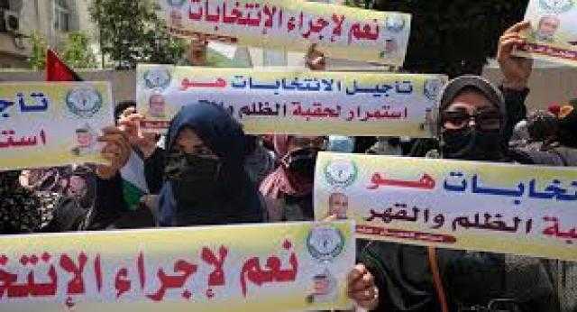 البرلمان الليبي يتجه لتأجيل الانتخابات.. وجلسة طارئة لاختيار حكومة جديدة