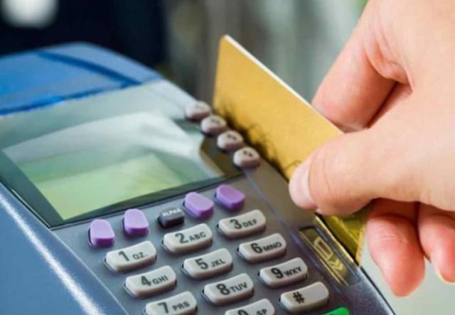 «المجمعات الاستهلاكية» تصرف 80% من مقررات ديسمبر لأصحاب البطاقات التموينية