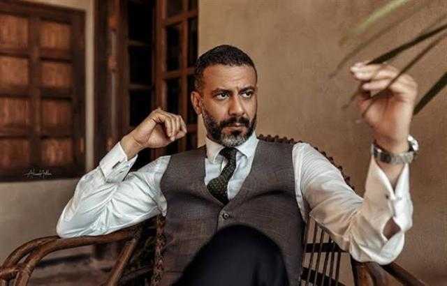 محمد فراج يصور المشاهد الخارجية في «الغرفة 207» بالساحل الشمالي