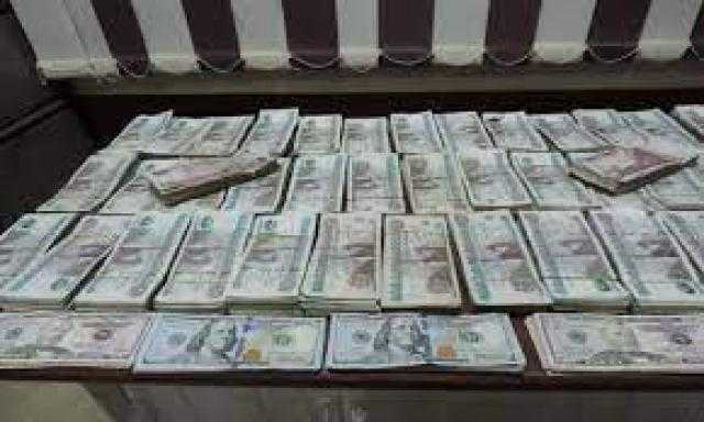 سقوط أخطبوط النقد الأجنبي المخالف بتعاملات مليوني جنيه في المنزلة