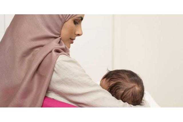 «خاف يضيع شقاه».. زوجة بدعوى نفقة: سابني بسبب مرض ابنه