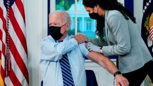 البيت الأبييض: تطعيم 200 مليون أمريكى ونتيجة فحص كورونا لـ ”جو بايدن” سلبية