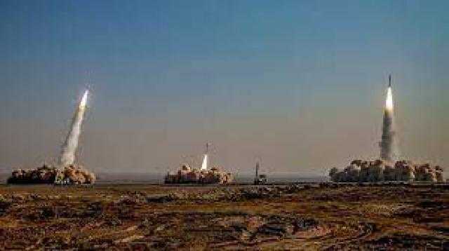 سنقطع أيديهم.. إيران تحذر إسرائيل بإطلاق 16 صاروخا باليستيا