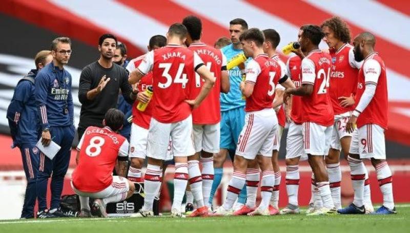 بث مباشر.. مباراة أرسنال وليستر سيتي في الدوري الإنجليزي