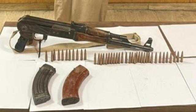 «بلطجي البساتين» يسقط في قبضة الأمن بأسلحة وذخيرة