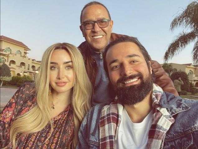 أحمد حاتم: «أشرف عبد الباقي أهم عنصر في أنا وهي»