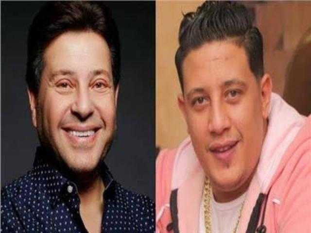 تصرف غير متوقع من حمو بيكا تجاه هاني شاكر