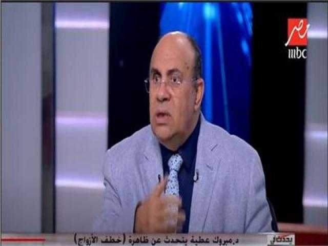 عالم أزهري: الإنسان لا يورث في حياته.. والهبة تختلف عن التوريث.. فيديو