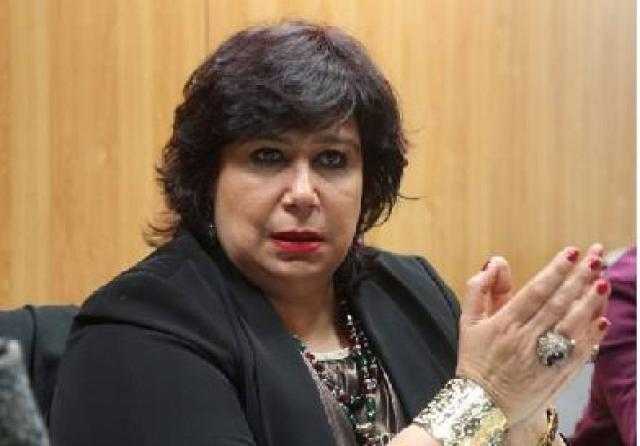 الثقافة المصرية والعربية فقدت أحد أعمدتها.. إيناس عبدالدايم تنعي جابر عصفور