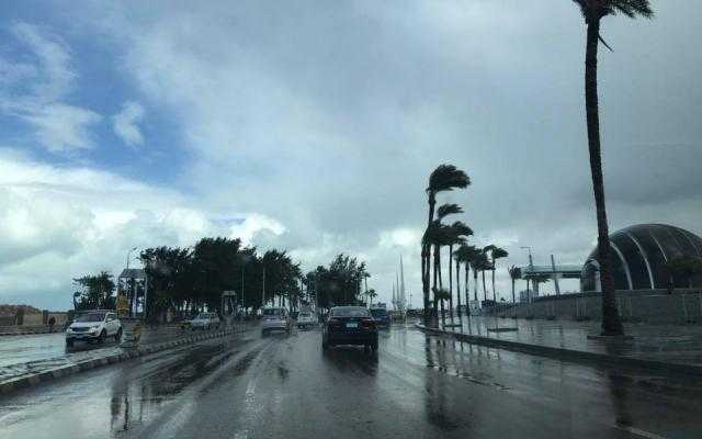 نصائح ذهبية للتعامل مع مهمات الكهرباء خلال سقوط الأمطار