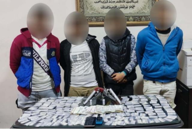 المتهمين