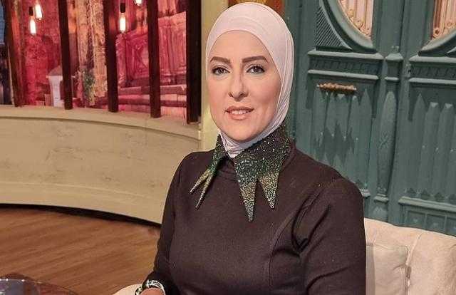 دعاء فاروق: «محبش أنظر وأنا جاية أهزق نفسي أدام الناس»