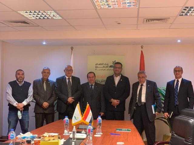 بنك الطعام يناقش طرق زيادة ونمو الحاصلات الزراعية لتمكين صغار المزارعين ورفع إنتاجيتهم