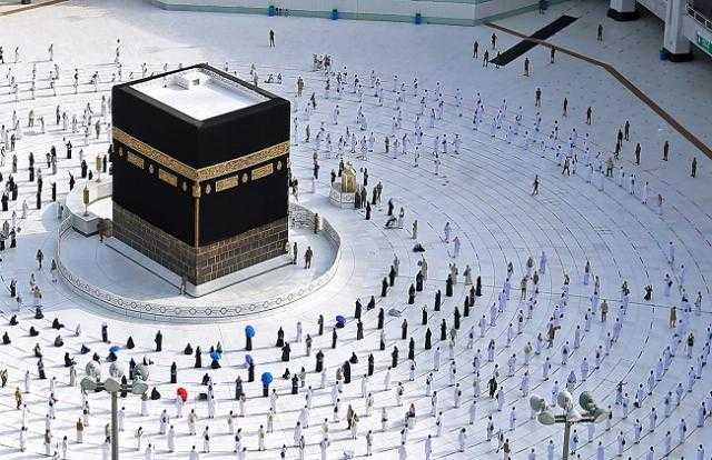 ضوابط جديدة لأداء العمرة.. تعرف عليها