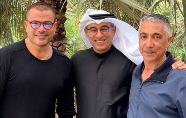 بالصورة.. عمرو دياب يجهز لحدث فني بالساحل الشمالي لصيف 2022