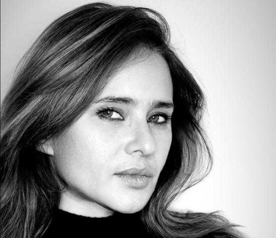بالصورة.. نيللي كريم تخطف الأنظار في أحدث جلسة تصويرية