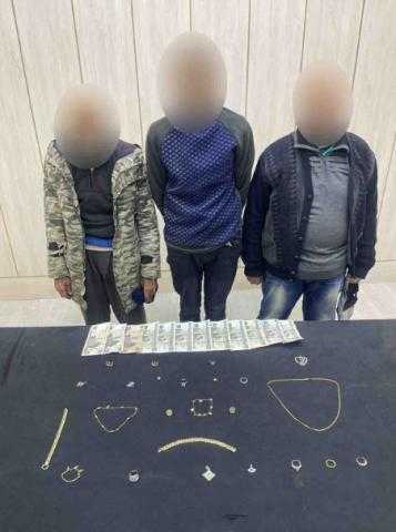 ارتكبوا 9 حوادث .. ضبط أخطر عصابة لسرقة الشقق بالمعصرة